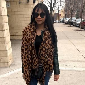 Meet your Posher, Evonna